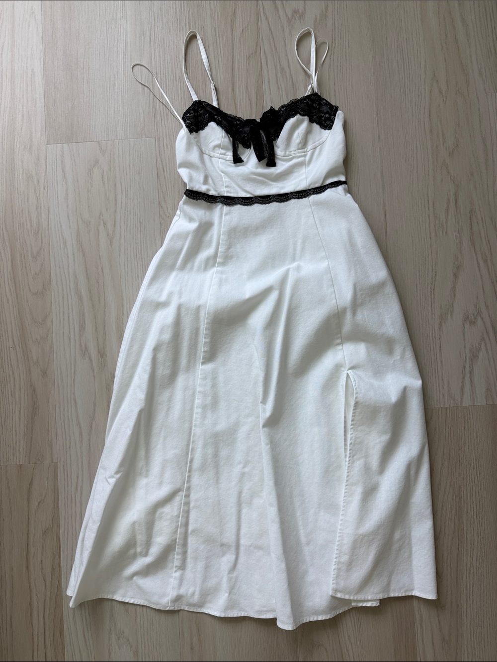 Astr White Midi Dress with Black Lace Accents Nordstrom’s SM
